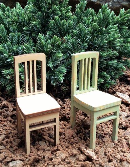 Art nuveau Chairs 1/18