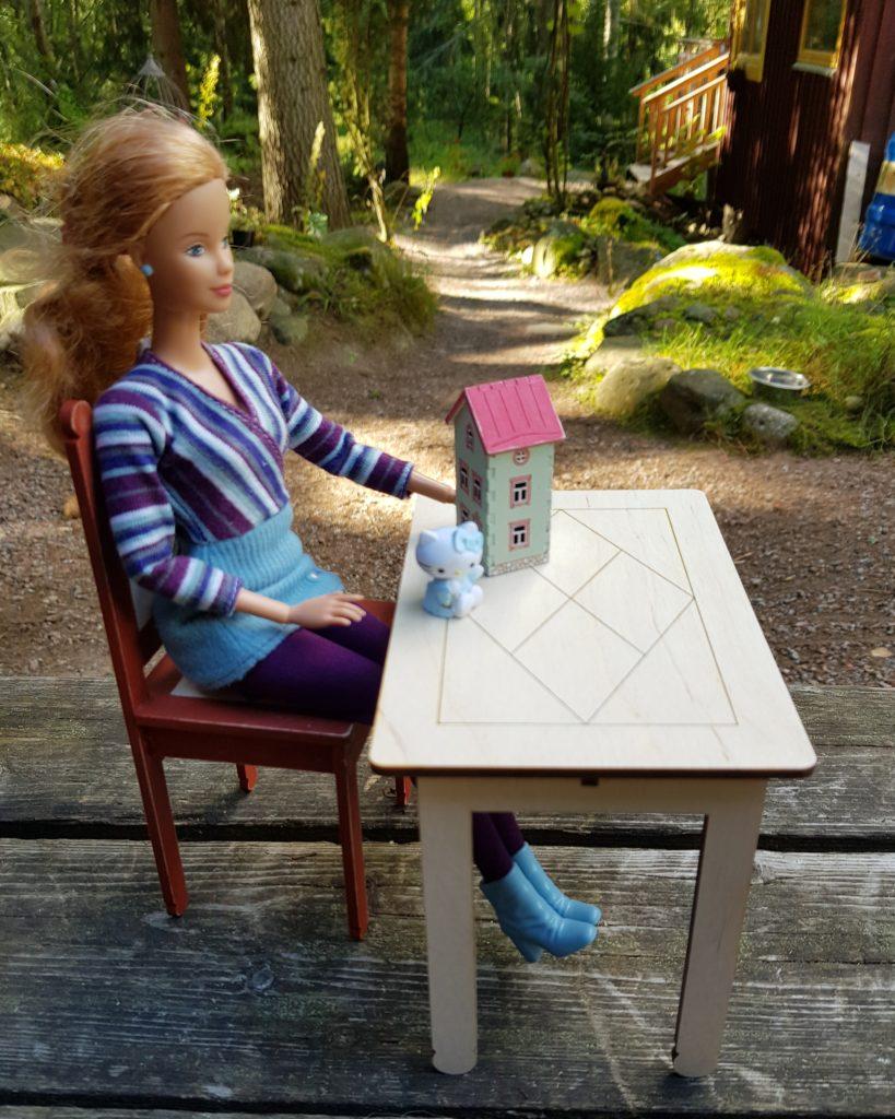 Table for Barbie