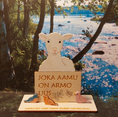 Hyvä viesti joka aamu on armo uus tässä jo koottuna ja maalattuna