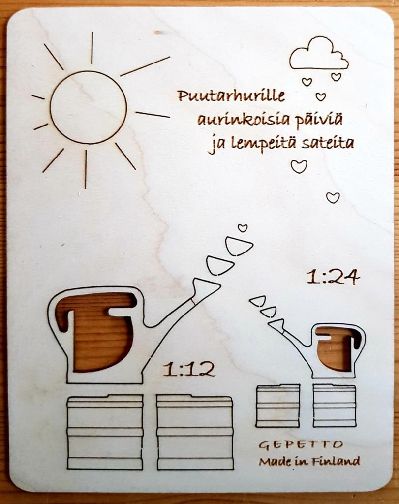 Kastelukannut vanerikortti